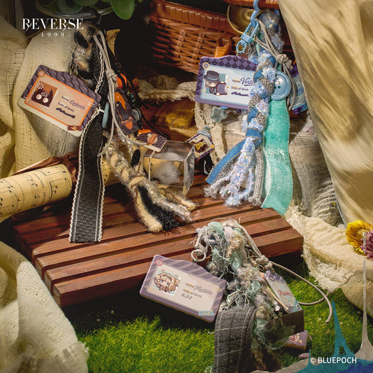 Reverse: 1999 "Little Travel Buddy" Character Lanyard