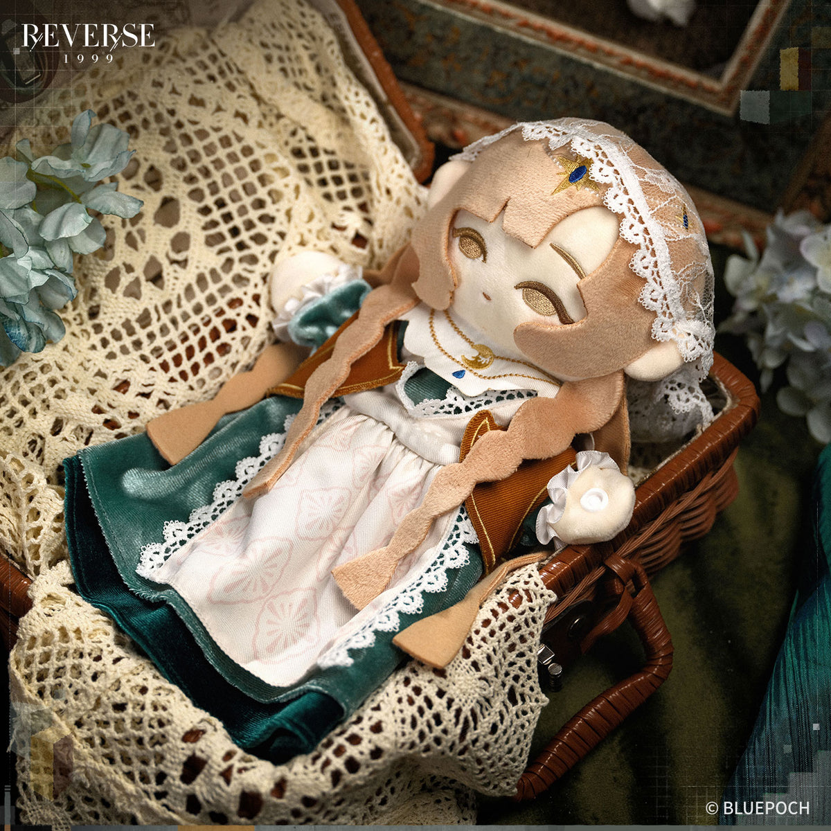 Reverse: 1999 "Voices Adrift" Everecho Plush Hand Puppet Set